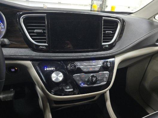 used 2023 Chrysler Pacifica car, priced at $30,995