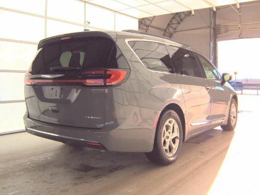 used 2023 Chrysler Pacifica car, priced at $30,995