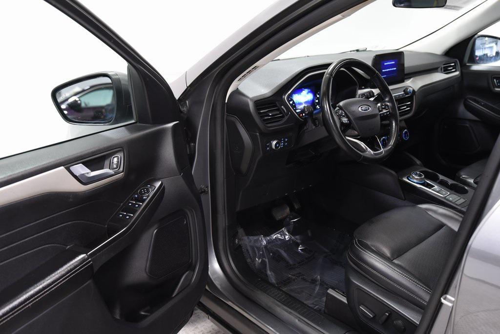 used 2022 Ford Escape car, priced at $18,441