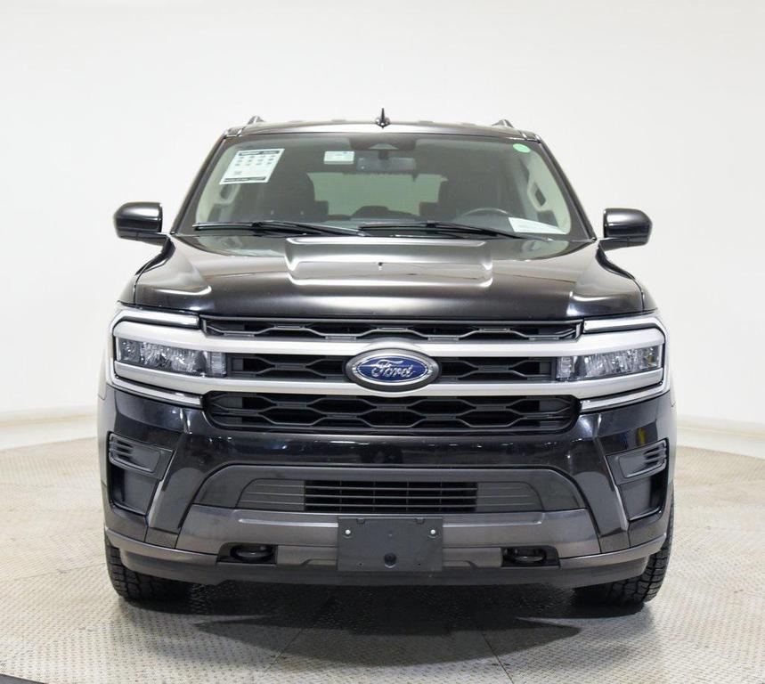 used 2023 Ford Expedition car, priced at $40,000