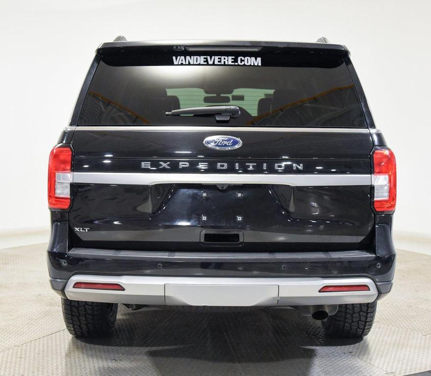 used 2023 Ford Expedition car, priced at $40,000