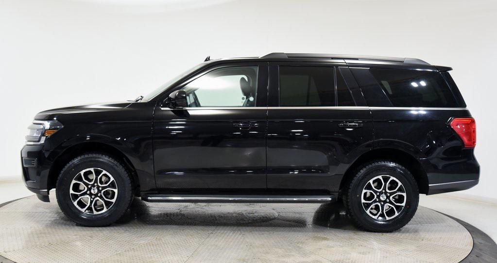 used 2023 Ford Expedition car, priced at $40,000