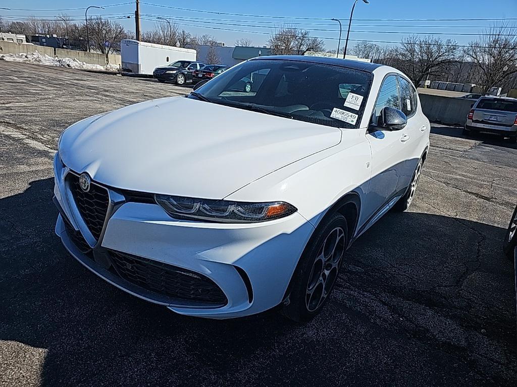 used 2024 Alfa Romeo Tonale car, priced at $27,995