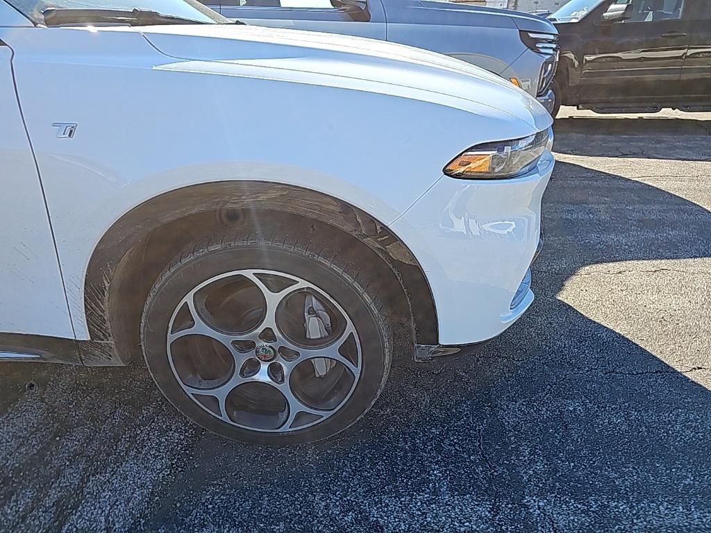 used 2024 Alfa Romeo Tonale car, priced at $27,995