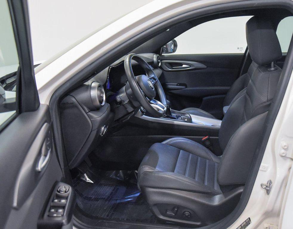 used 2024 Alfa Romeo Tonale car, priced at $22,999