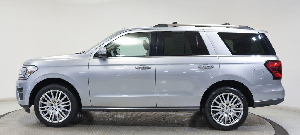 used 2024 Ford Expedition car, priced at $41,699