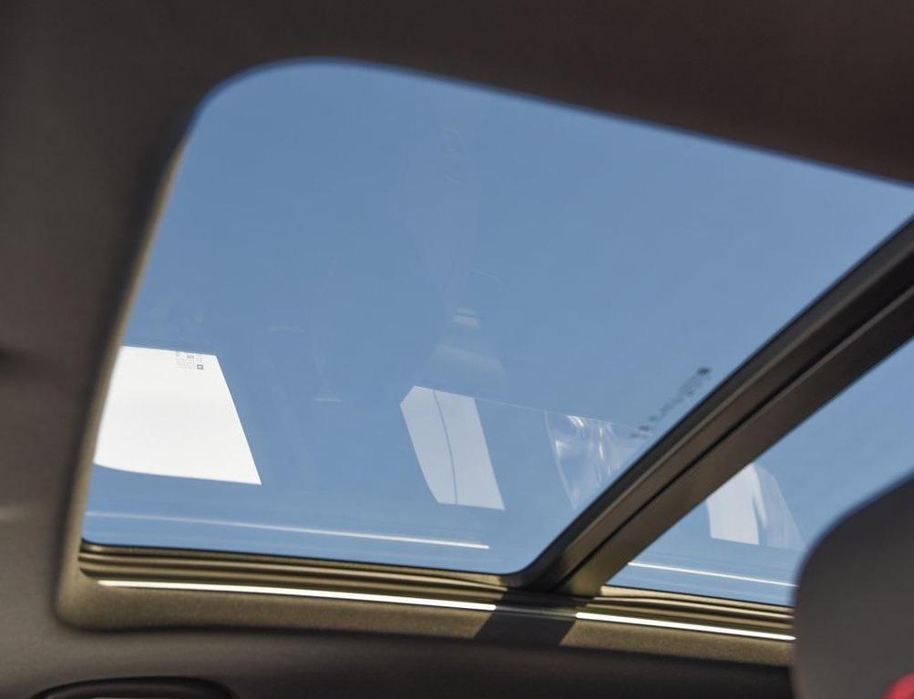 used 2025 Chevrolet TrailBlazer car, priced at $25,972