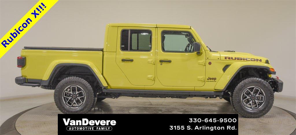 used 2024 Jeep Gladiator car, priced at $44,441