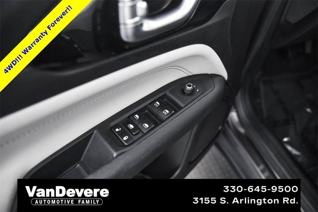 used 2024 Jeep Compass car, priced at $21,441