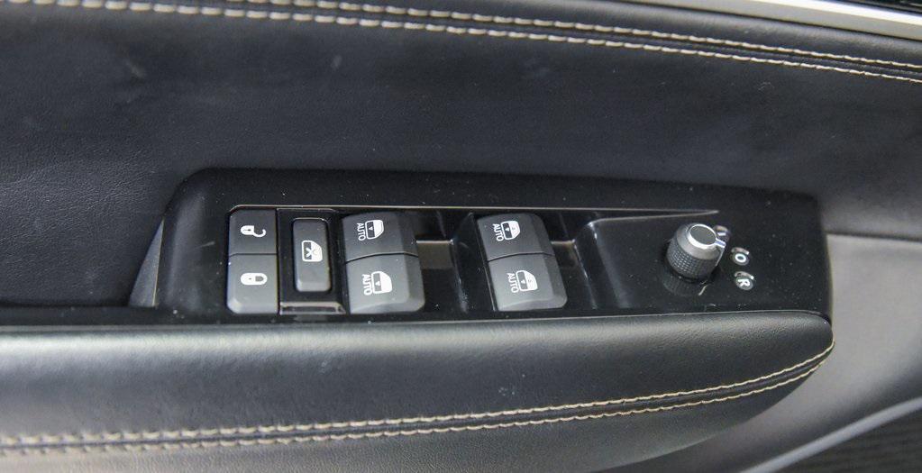 used 2022 Jeep Wagoneer car, priced at $34,272