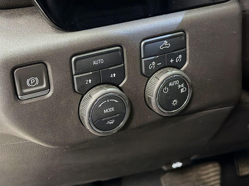used 2024 Chevrolet Silverado 1500 car, priced at $36,129
