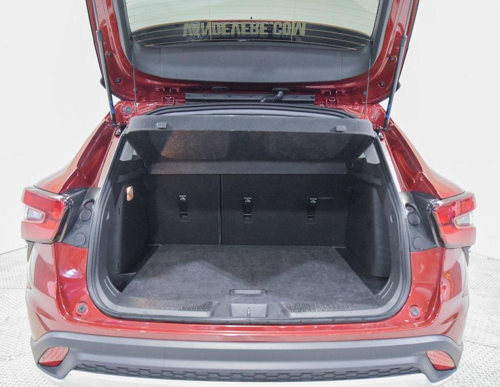 used 2025 Chevrolet Trax car, priced at $21,372