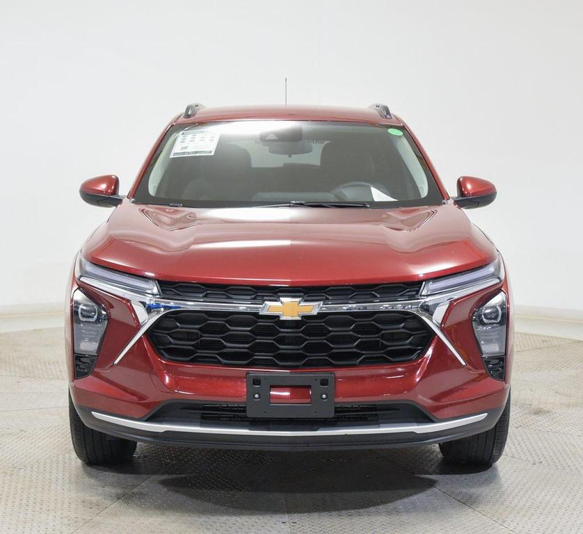 used 2025 Chevrolet Trax car, priced at $21,372