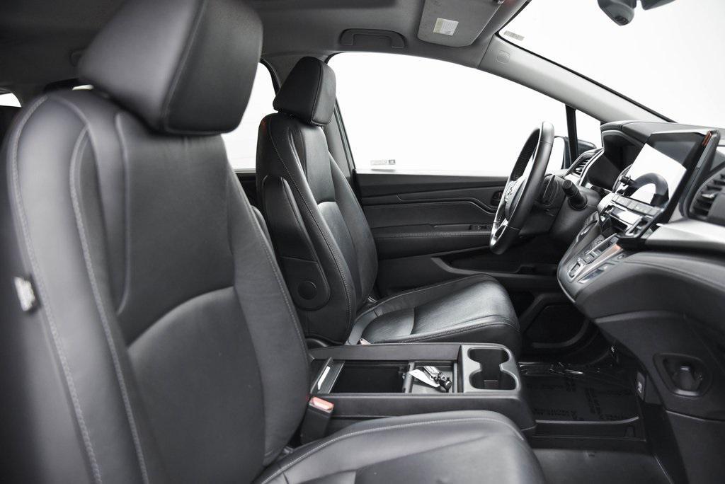 used 2024 Honda Odyssey car, priced at $31,889
