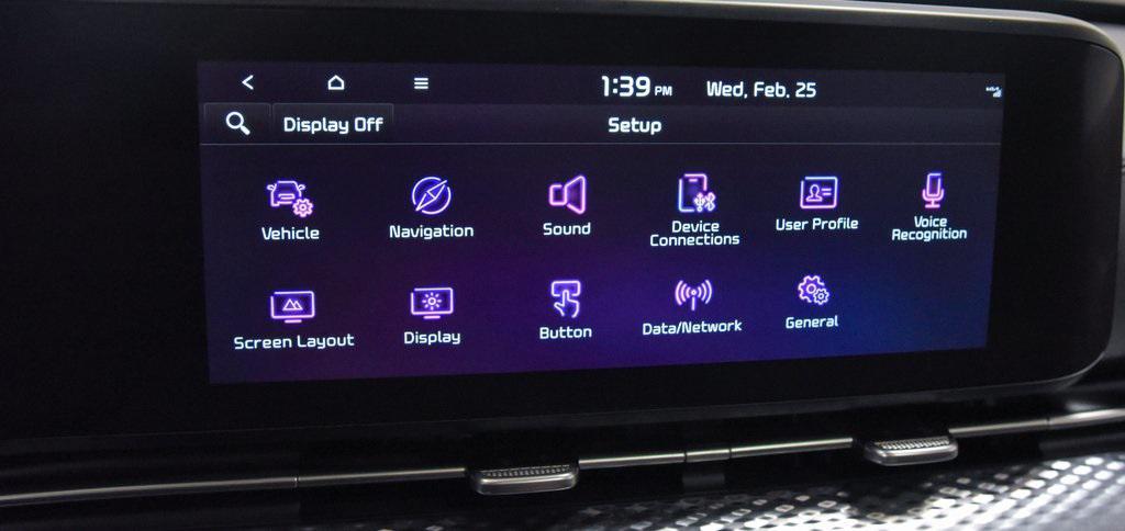 used 2024 Kia Carnival car, priced at $36,889