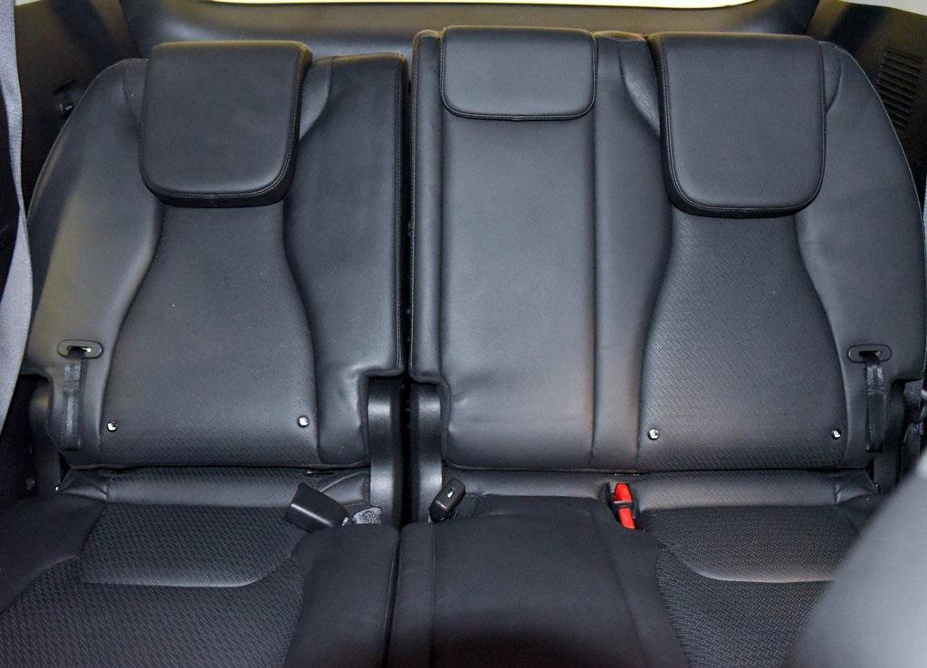 used 2024 Kia Carnival car, priced at $36,889