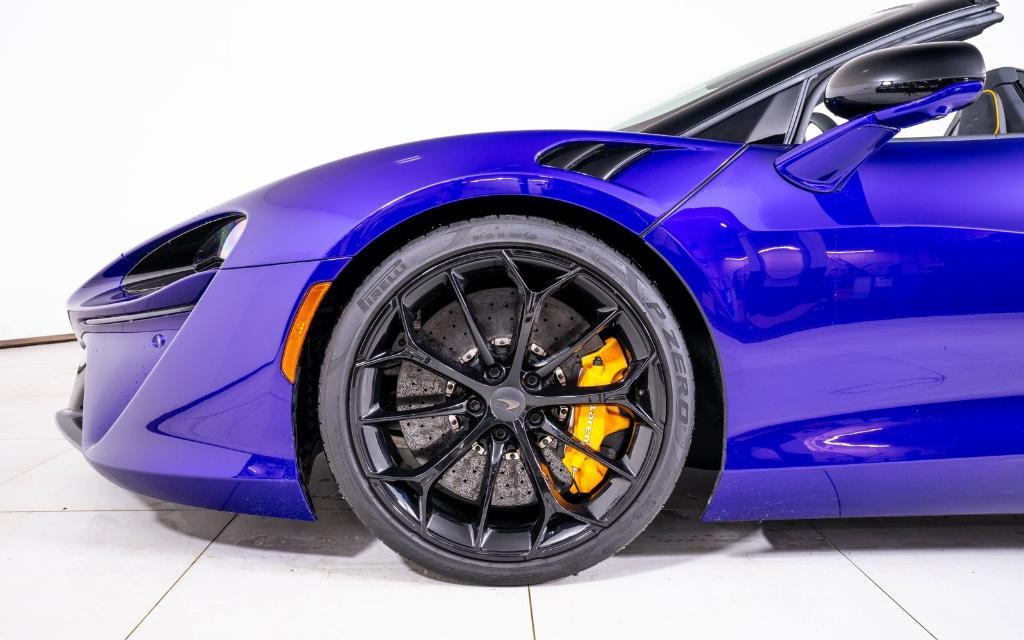 used 2025 McLaren Artura car, priced at $300,102