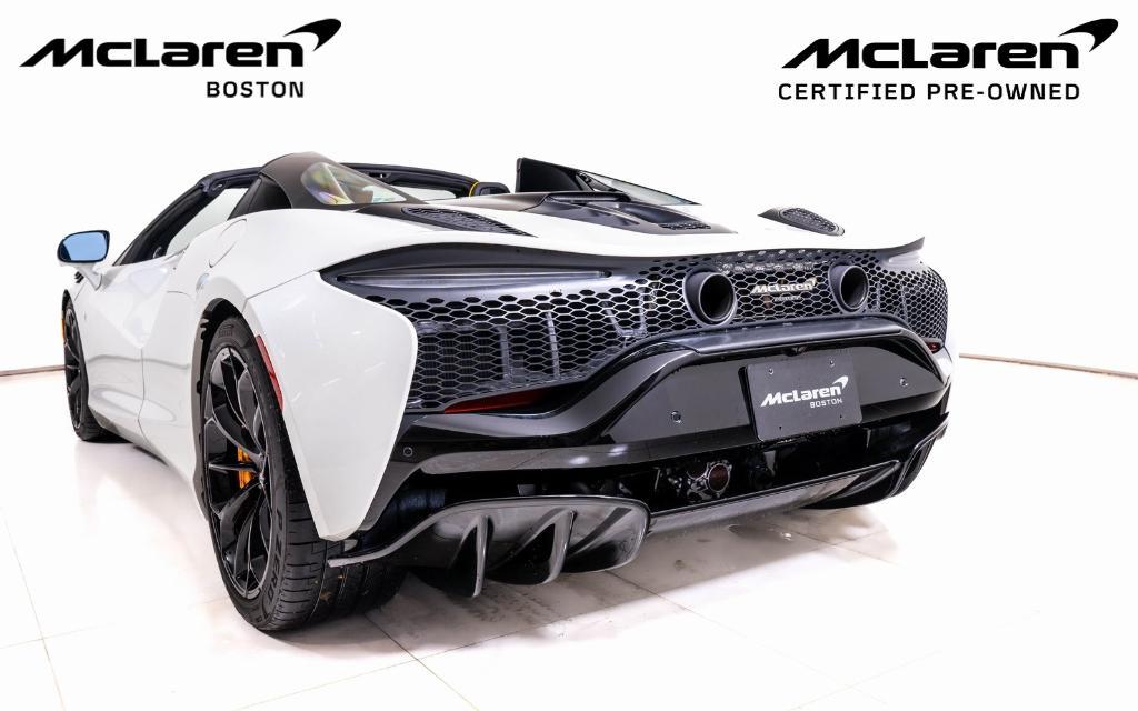 used 2025 McLaren Artura car, priced at $264,399