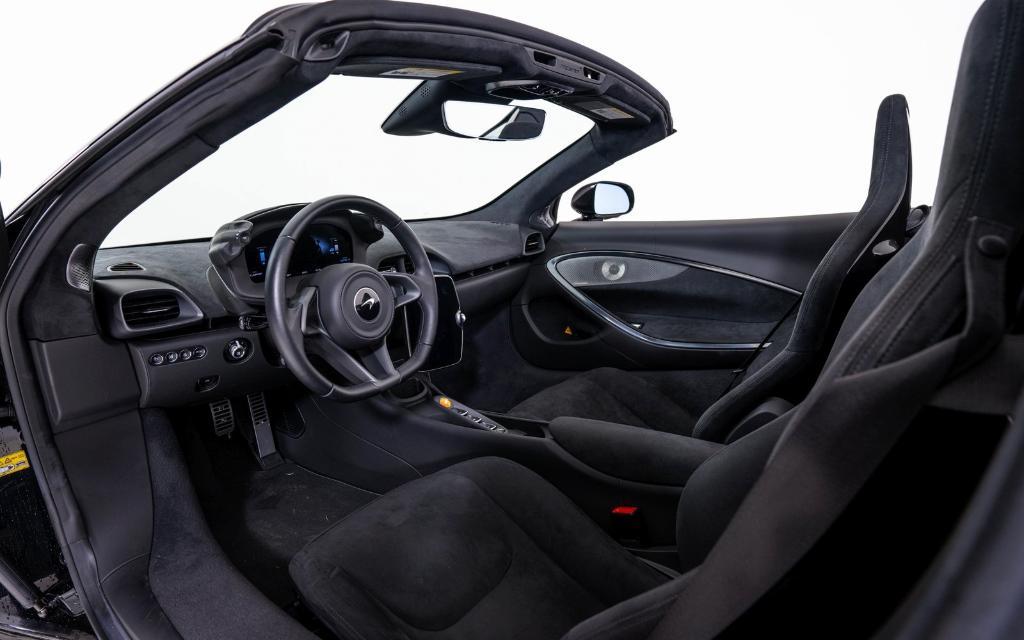 used 2025 McLaren Artura car, priced at $248,399