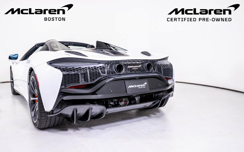used 2025 McLaren Artura car, priced at $256,399