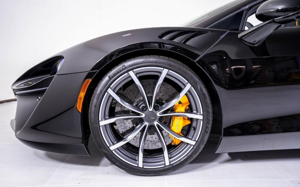 used 2025 McLaren Artura car, priced at $259,399