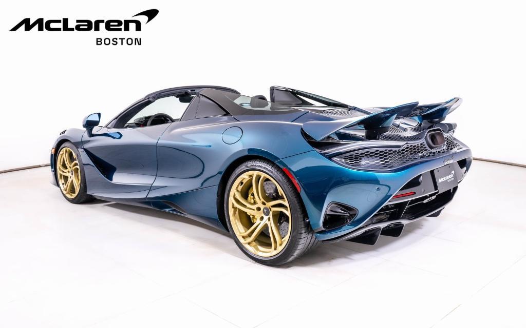 used 2025 McLaren 750S car, priced at $397,016