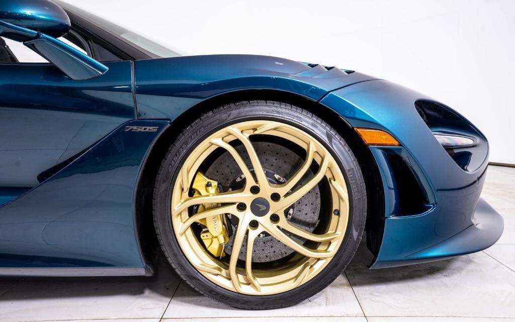 used 2025 McLaren 750S car, priced at $397,016