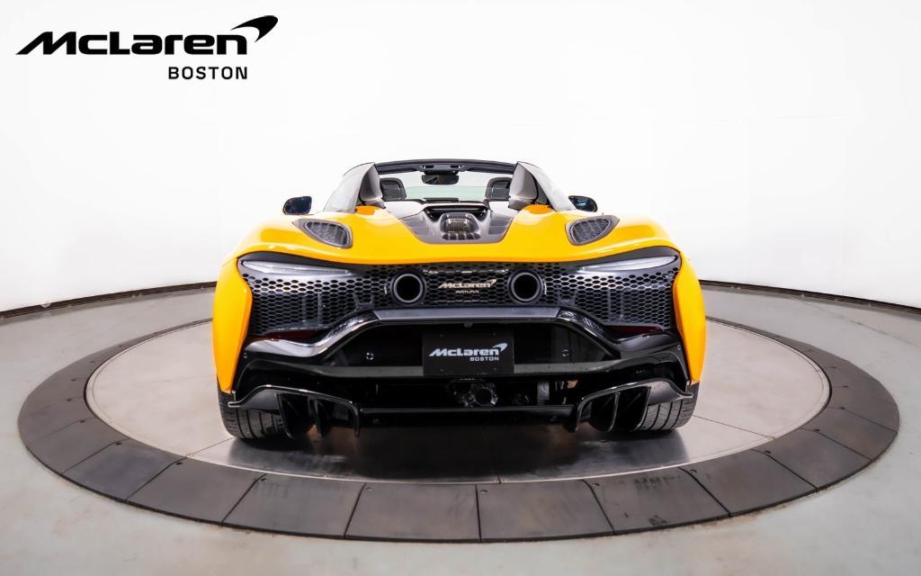 new 2025 McLaren Artura car, priced at $331,440