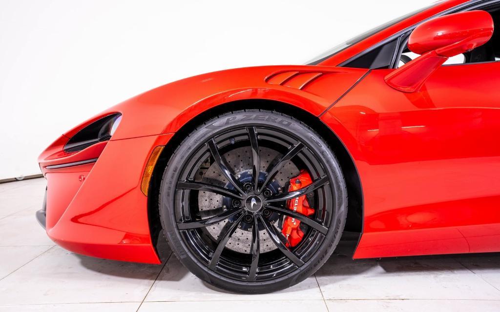 used 2024 McLaren Artura car, priced at $199,399