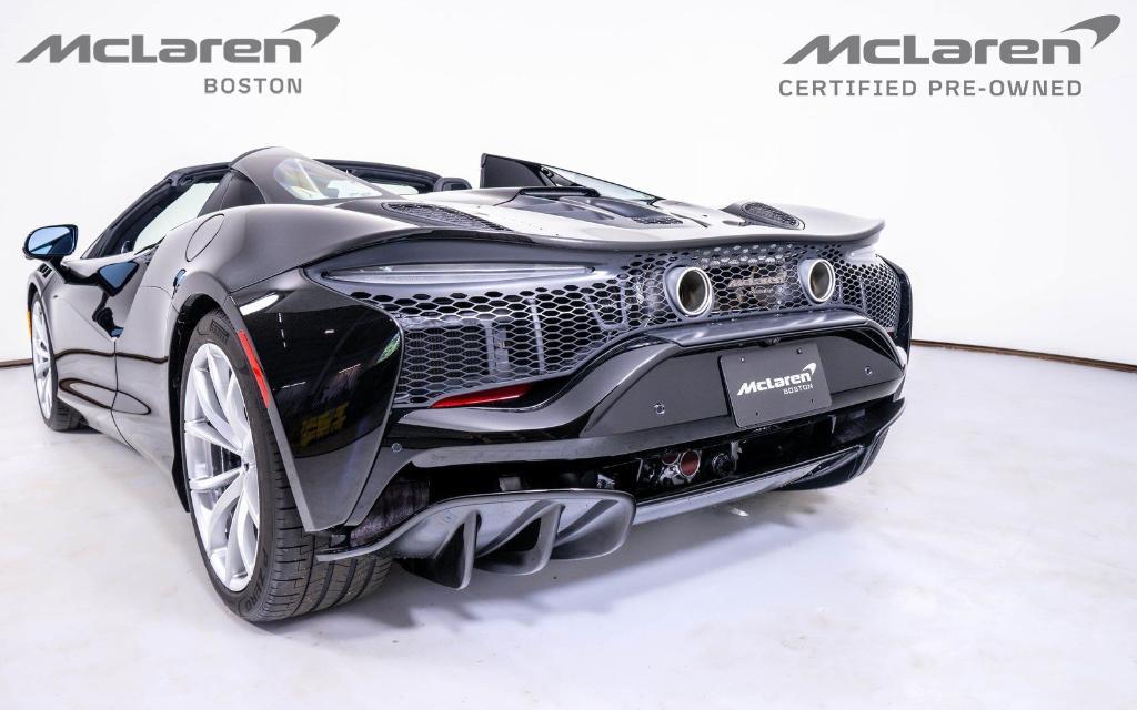 used 2025 McLaren Artura car, priced at $259,998