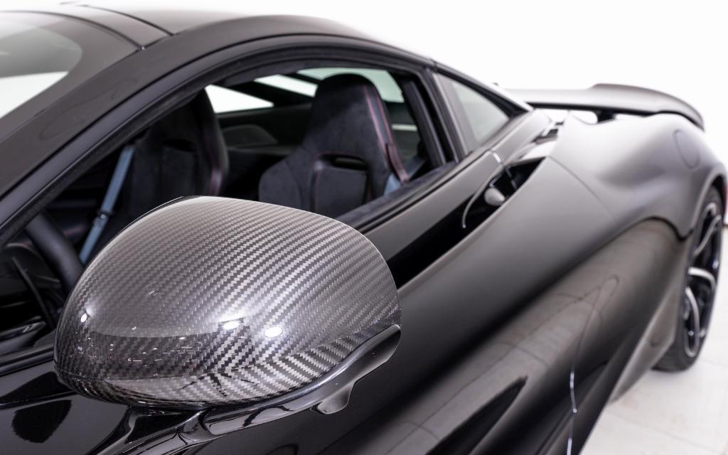 used 2025 McLaren 750S car, priced at $372,526