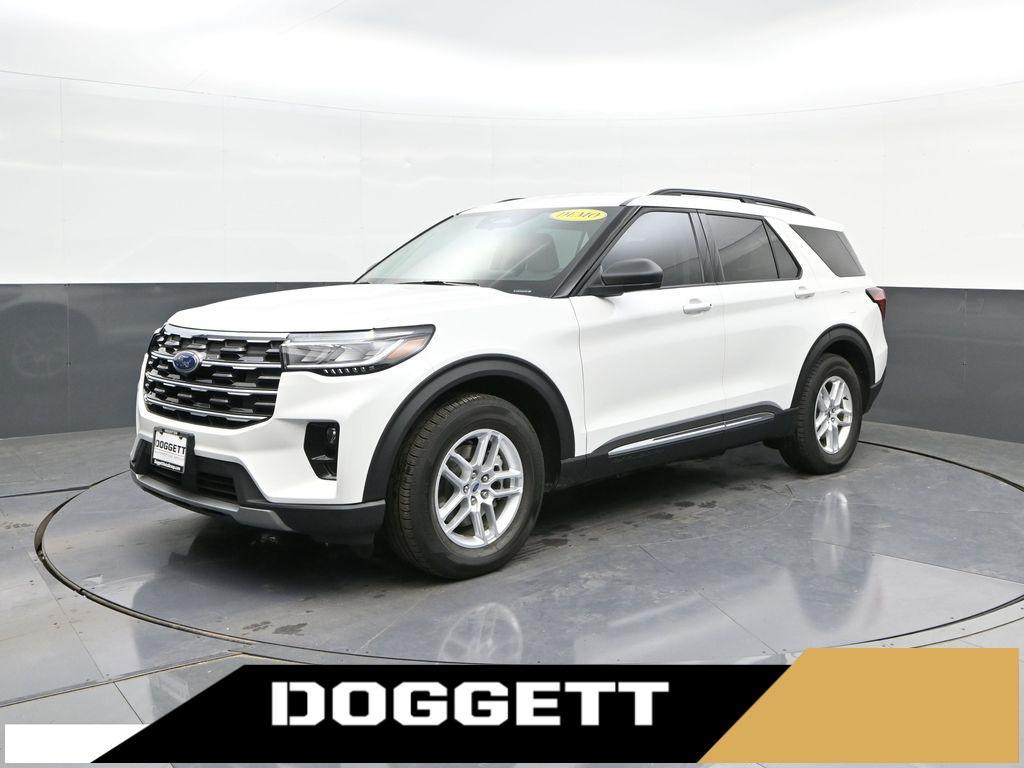 new 2025 Ford Explorer car, priced at $36,991