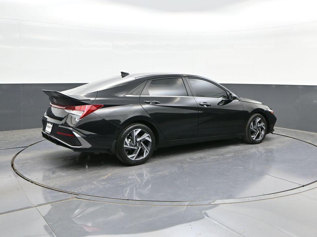used 2025 Hyundai Elantra car, priced at $22,282