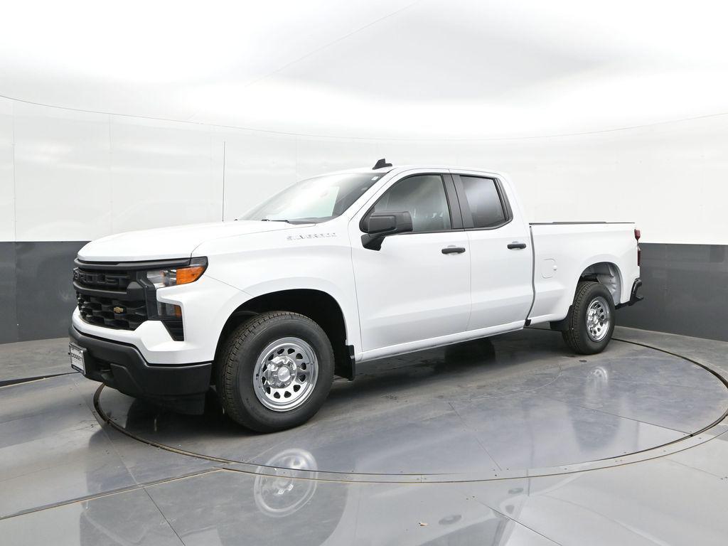 used 2025 Chevrolet Silverado 1500 car, priced at $29,718