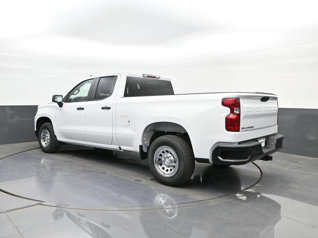 used 2025 Chevrolet Silverado 1500 car, priced at $29,718