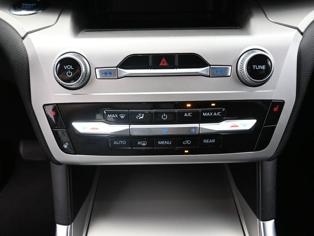 used 2022 Ford Explorer car, priced at $27,582