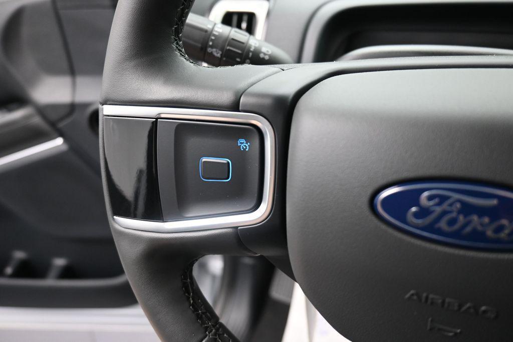 new 2026 Ford Expedition car, priced at $64,709