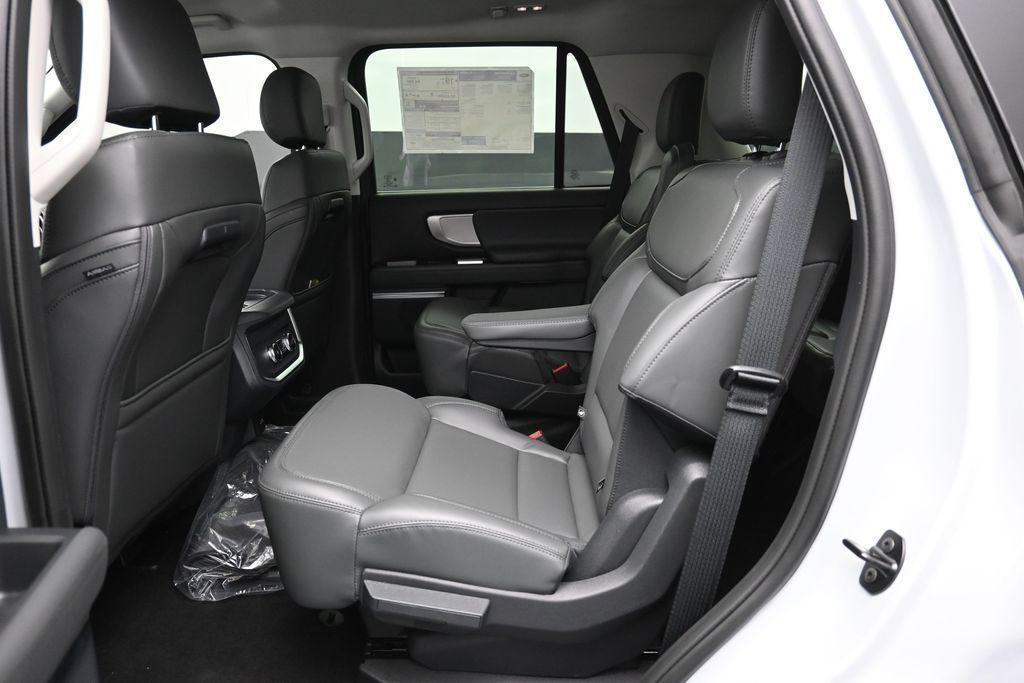 new 2026 Ford Expedition car, priced at $64,709