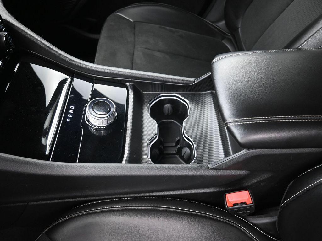 used 2024 Jeep Grand Cherokee car, priced at $29,992