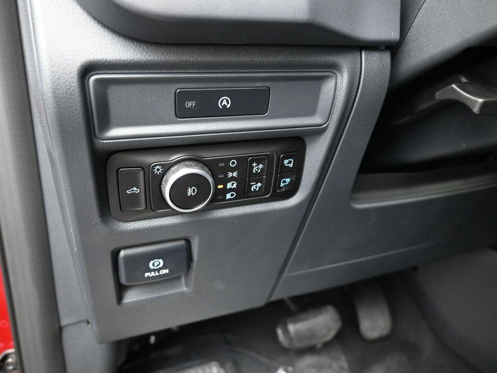 new 2025 Ford F-150 car