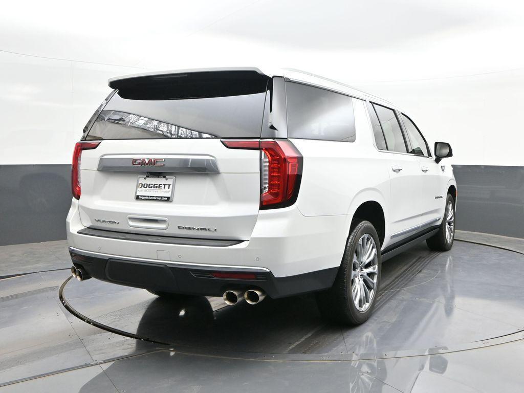 used 2021 GMC Yukon XL car, priced at $51,717