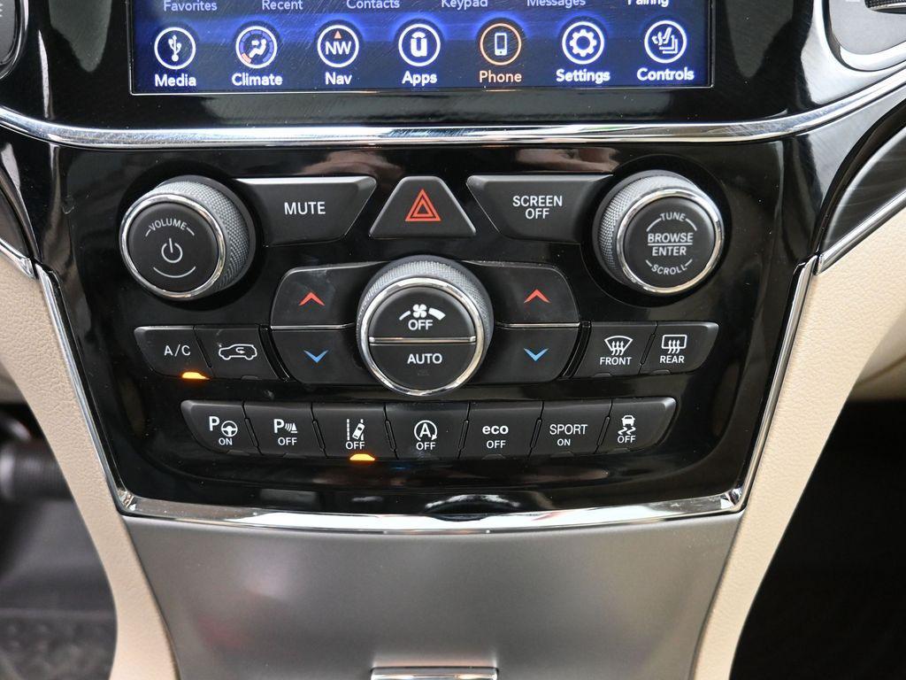 used 2020 Jeep Grand Cherokee car, priced at $20,461