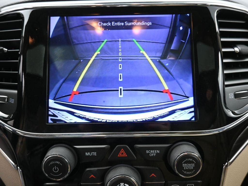 used 2020 Jeep Grand Cherokee car, priced at $20,461