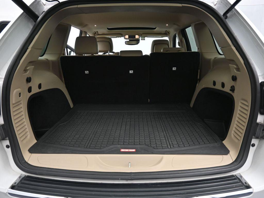 used 2020 Jeep Grand Cherokee car, priced at $20,461