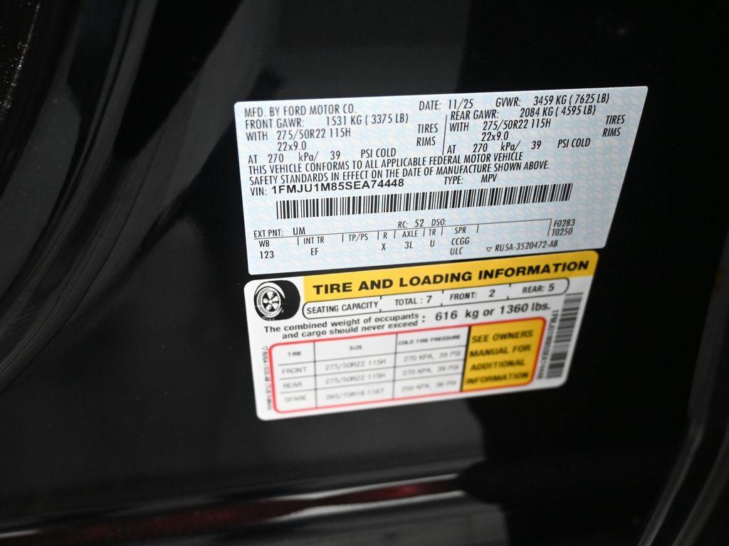 new 2025 Ford Expedition car, priced at $74,833