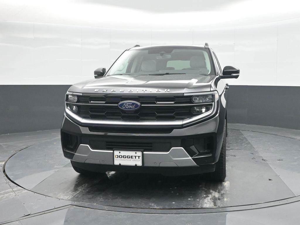 new 2025 Ford Expedition car, priced at $74,833