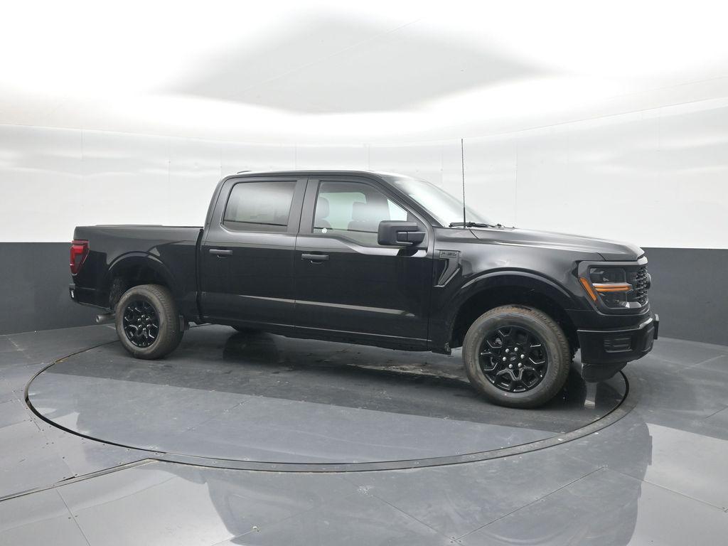 new 2026 Ford F-150 car, priced at $41,156