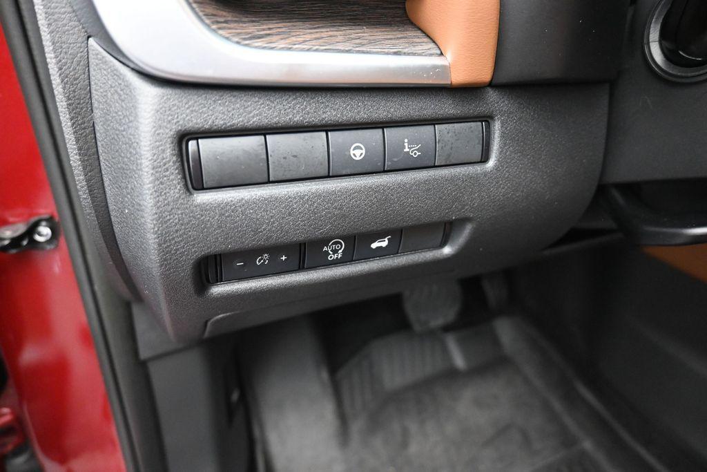 used 2024 Nissan Rogue car, priced at $28,717