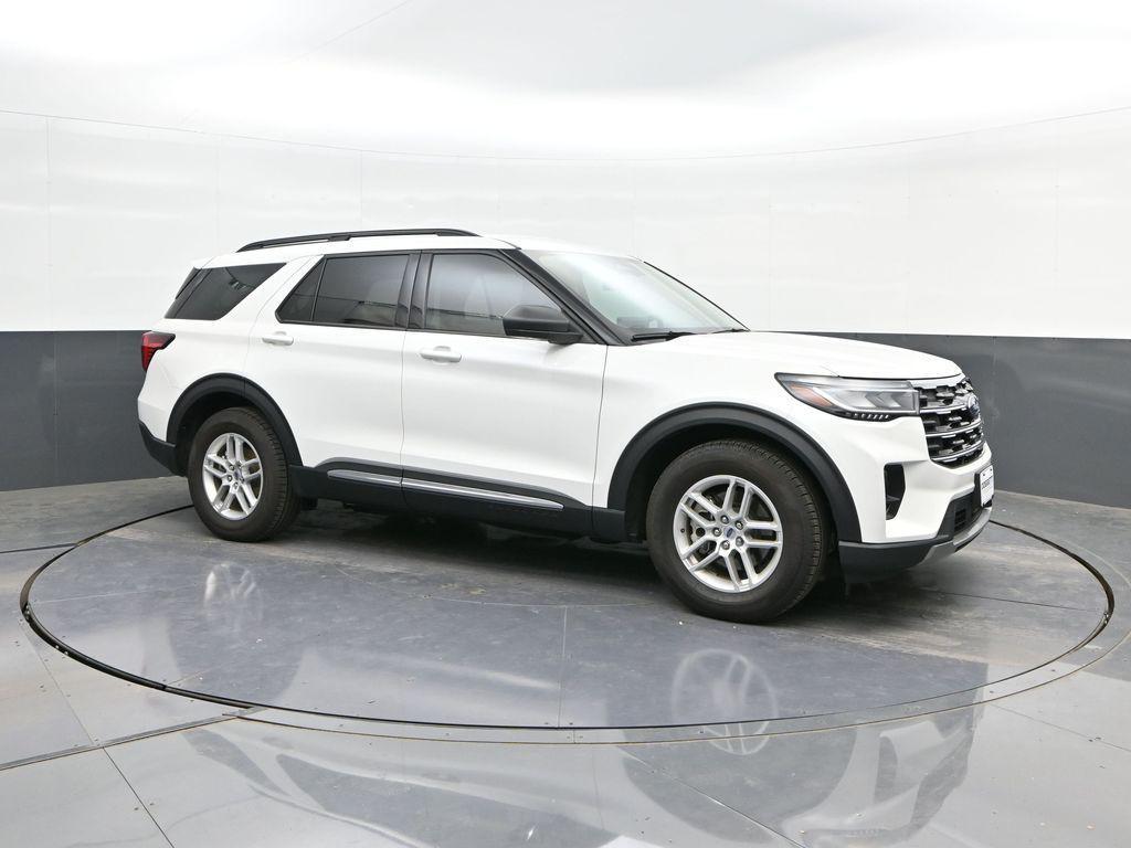used 2025 Ford Explorer car, priced at $39,991
