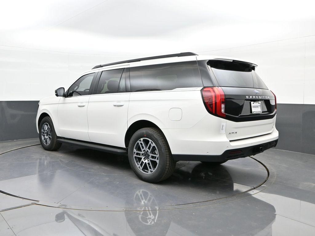 new 2025 Ford Expedition Max car, priced at $67,082